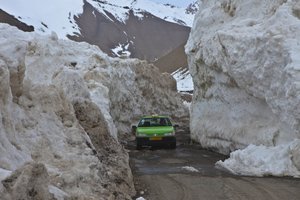 Iran, smučanje in otoki - 10737.jpg