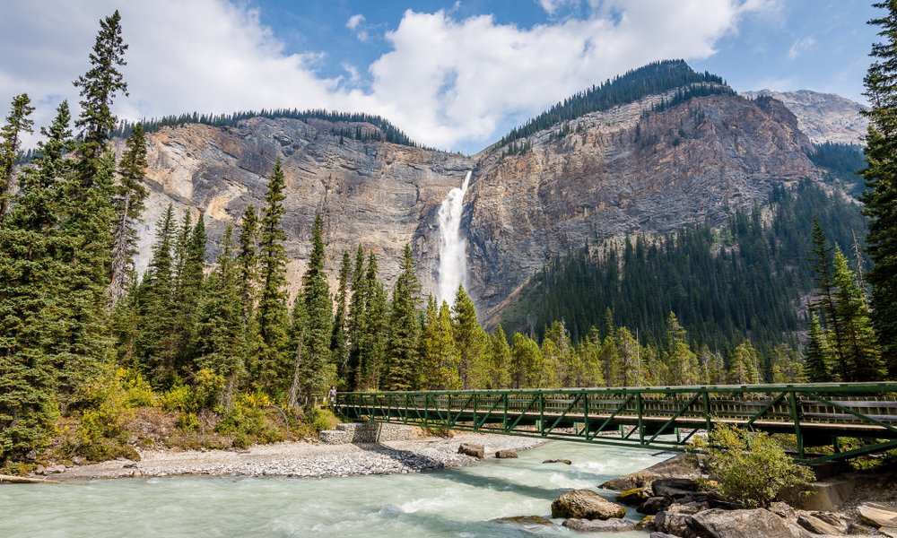 Takakkaw Falls