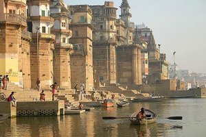 Varanasi - kjer gresta življenje in smrt z roko v roki