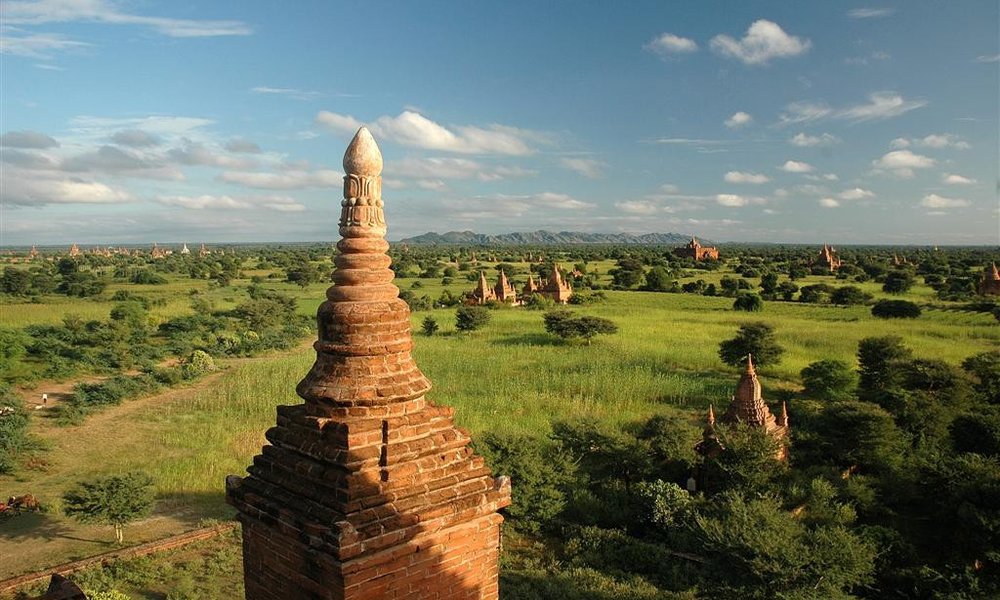 Kraljevina Bagan in tisočere stup