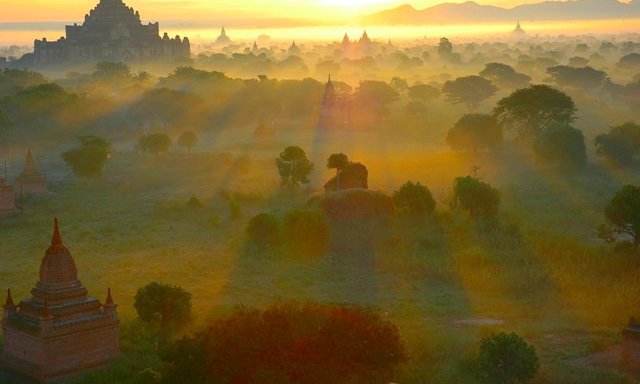 Sončni vzhod, Bagan