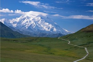 Nacionalni park Denali in Mt McKinley oz gora Denali v ozadju