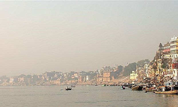 Sveti Varanasi ob še bolj sveti reki Ganges