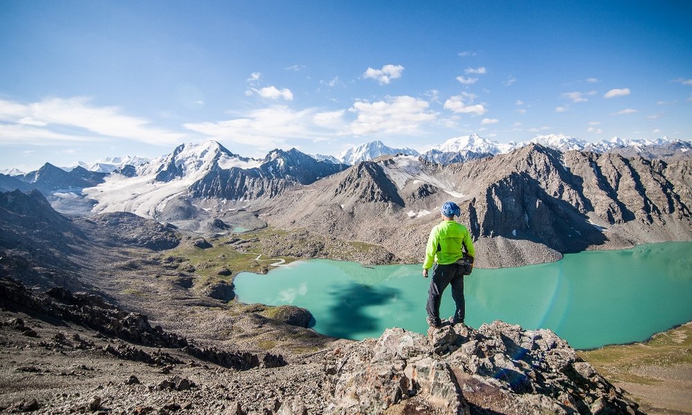 Jezero Alakul, trek