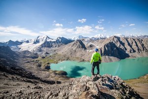 Jezero Alakul, trek