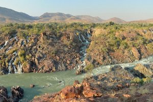 Namibija L, z jeepi - 9852.jpg
